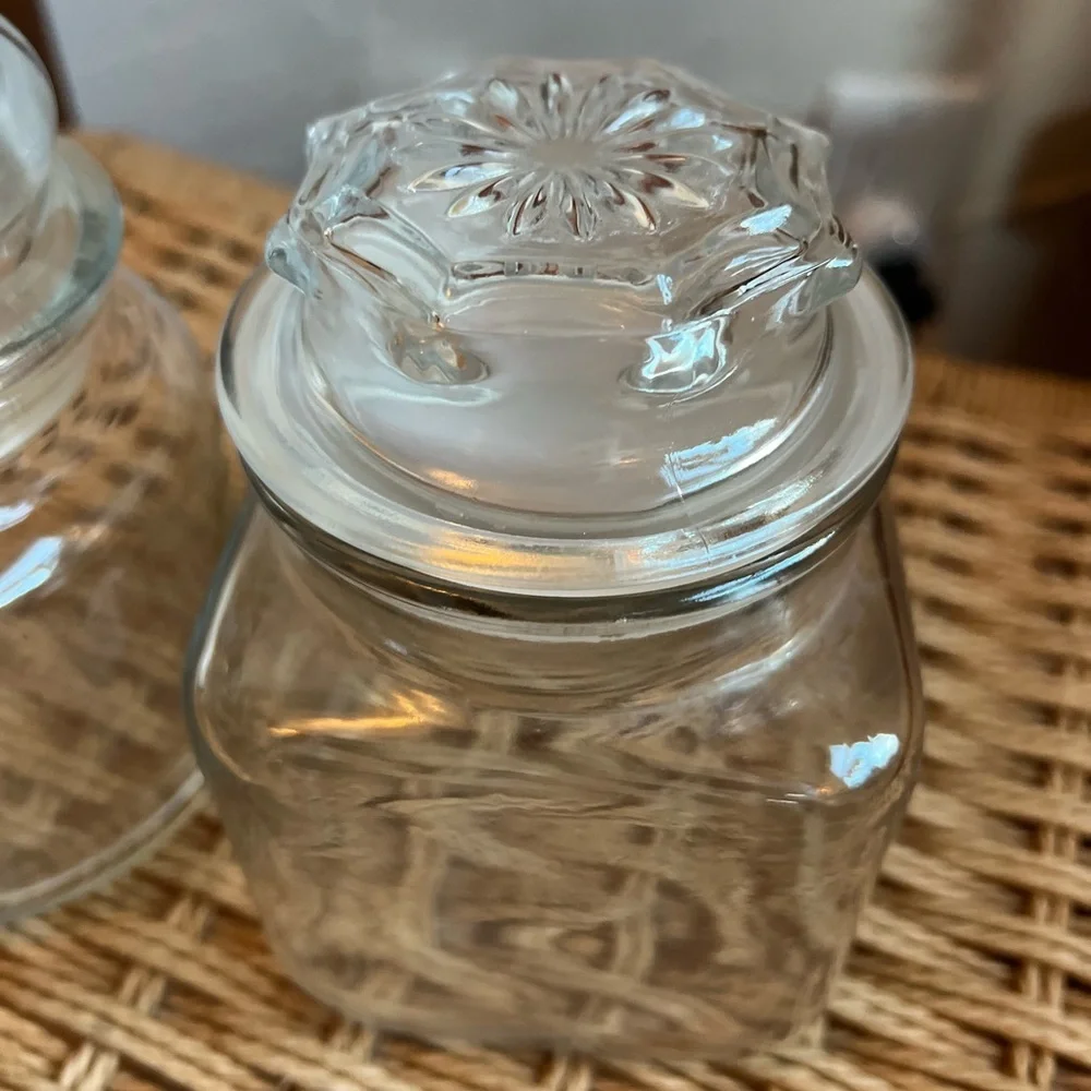 Vintage Glass Apothecary Jars with Ground Glass Lids Storage Jars, Starburst Lid